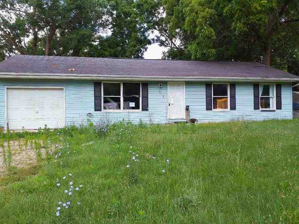 510 S O Keefe St Cassopolis, MI 49031, Cass County