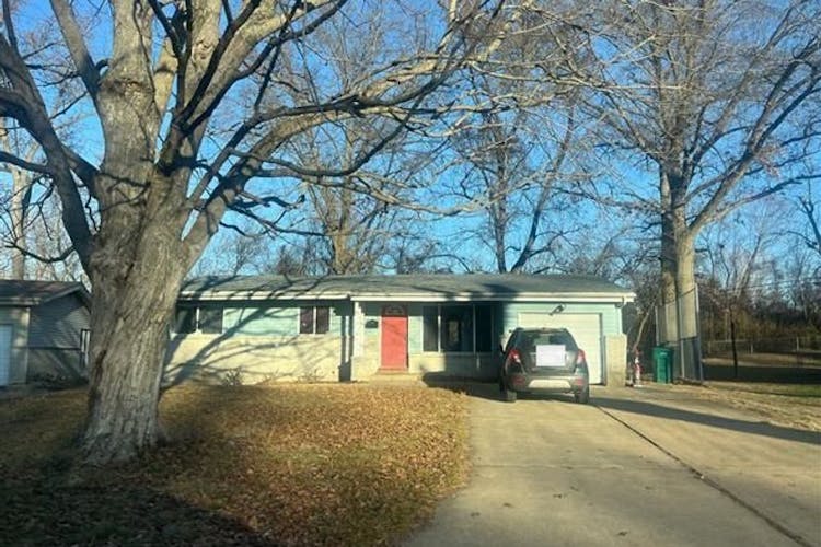 10822 Hallwood Dr Saint Louis, MO 63136, St. Louis County