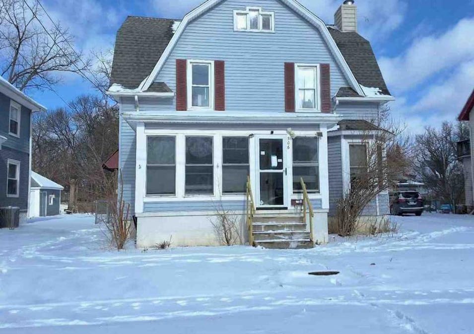 506 McBride St Jackson, MI 49203, Jackson County