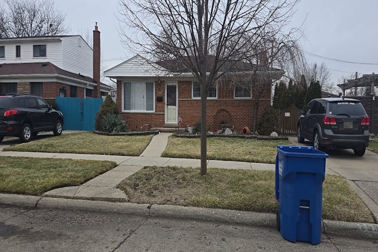 25341 Campbell Ave Warren, MI 48089, Macomb County