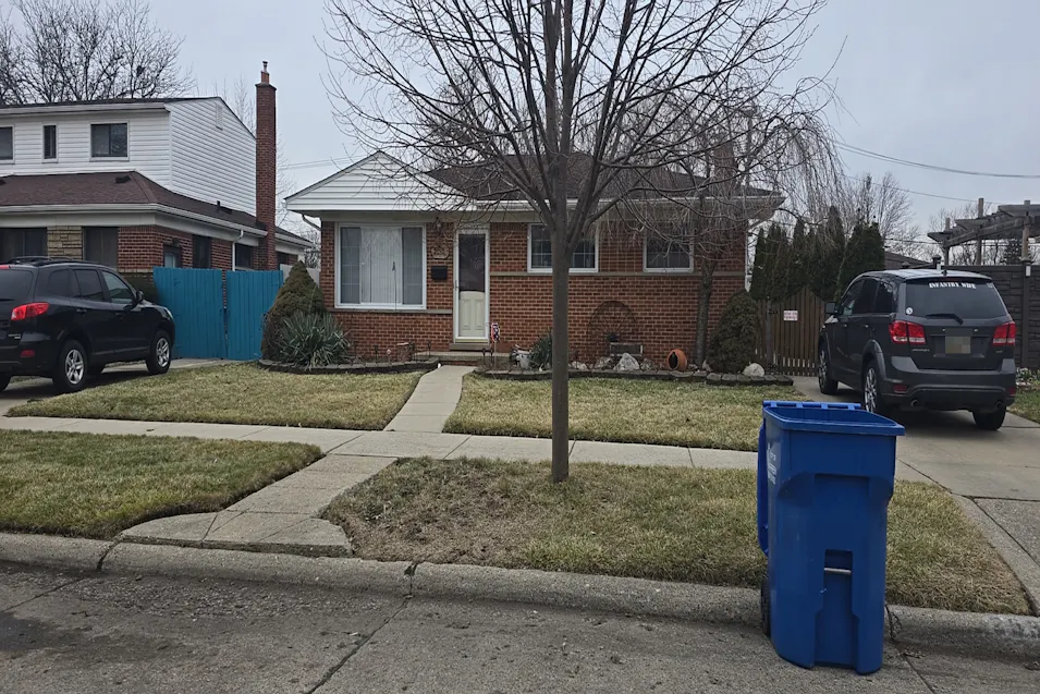 25341 Campbell Ave Warren, MI 48089, Macomb County