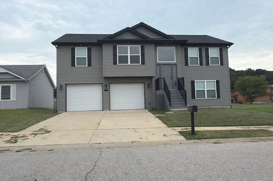 822 Jessica Drive Caseyville, IL 62232, St. Clair County