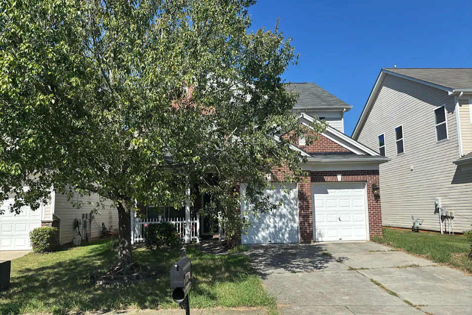6317 Woodland Commons Drive Charlotte, NC 28269, Mecklenburg County