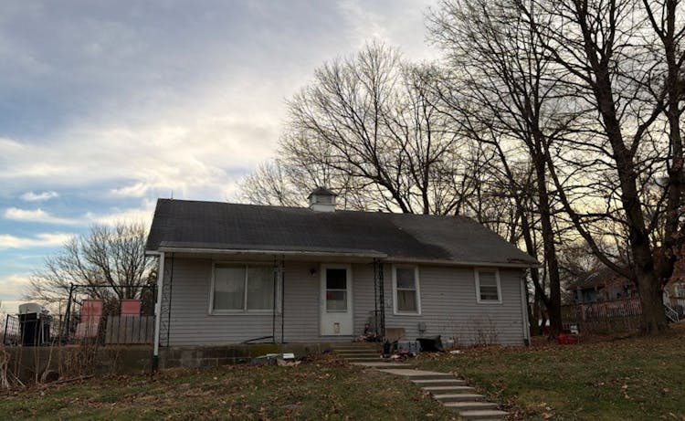 202 W Oak St Skidmore, MO 64487, Nodaway County