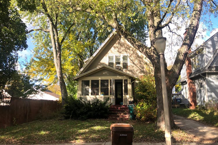 821 Cleo St Lansing, MI 48915, Ingham County