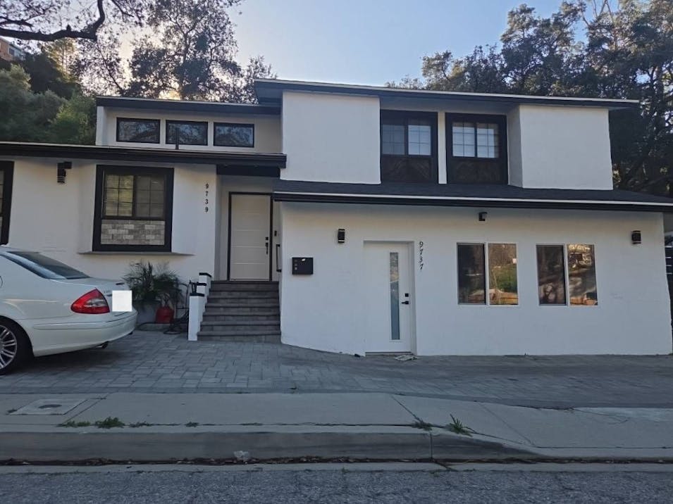 9739 Hillhaven Ave Tujunga, CA 91042, Los Angeles County