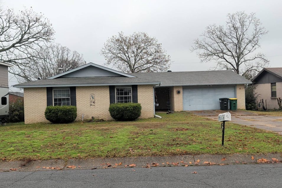 16 Helen Dr Sherwood, AR 72120, Pulaski County