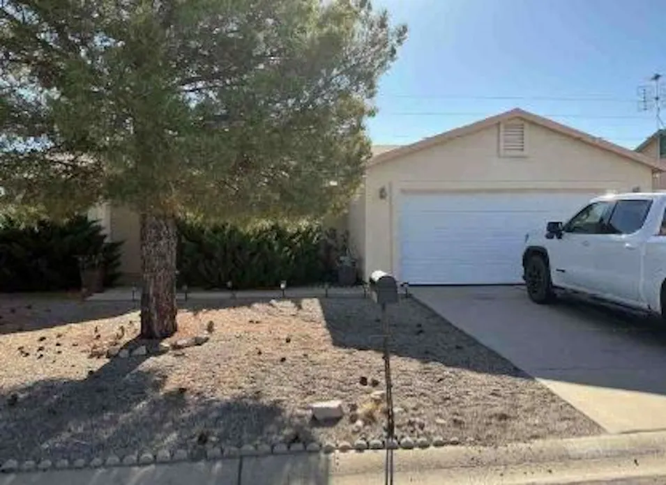 106 Buffalo Dr Huachuca City, AZ 85616, Cochise County