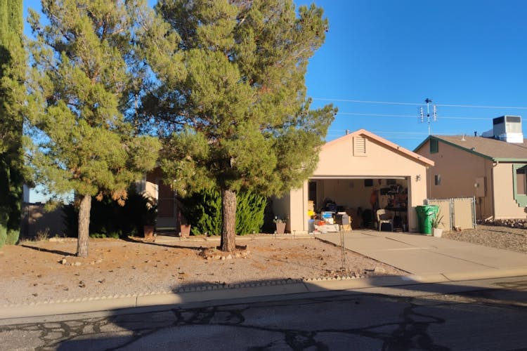 106 Buffalo Dr Huachuca City, AZ 85616, Cochise County