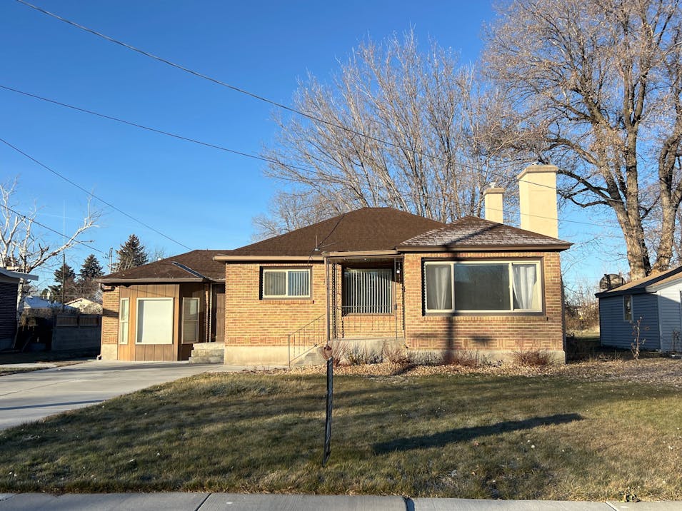 328 N Park Ave Shelley, ID 83274, Bingham County