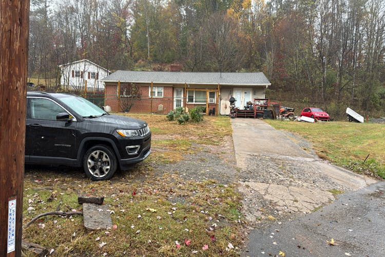 169 Double Island Rd Burnsville, NC 28714, Yancey County