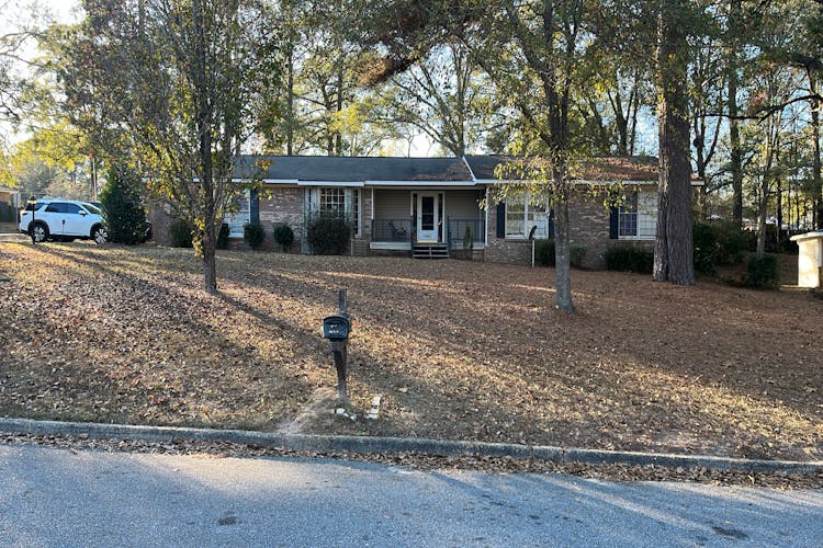 1101 Rendale Rd. Dothan, AL 36303, Houston County
