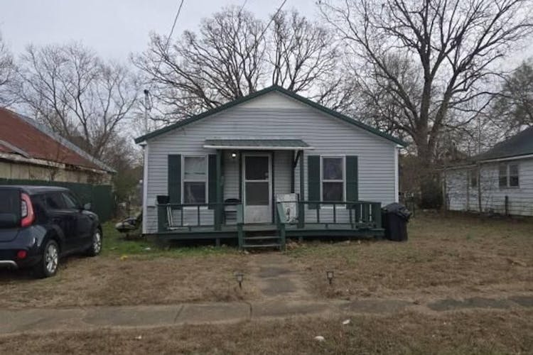 609 East 1st Street Mc Rae, AR 72102, White County