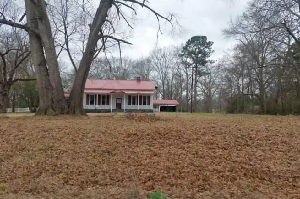 1017 Mesopotamia St. Eutaw, AL 35462, Greene County