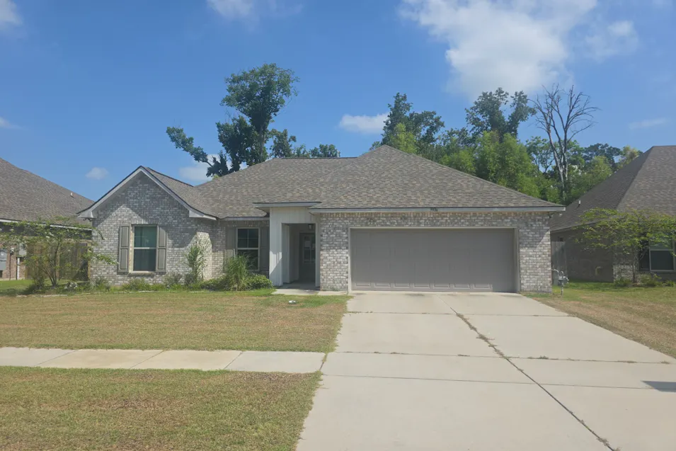 39016 Forestwood Ave Gonzales, LA 70737, Ascension County