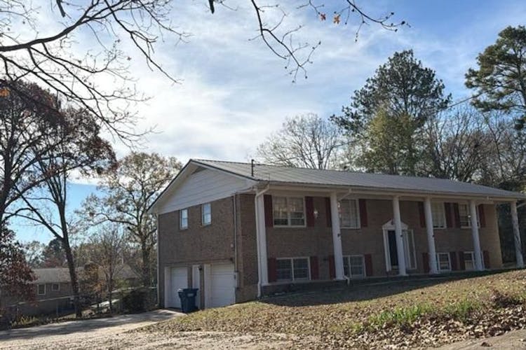 1217 Rockwood Ln Oxford, AL 36203, Calhoun County