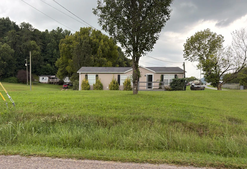 4723 Circle Road