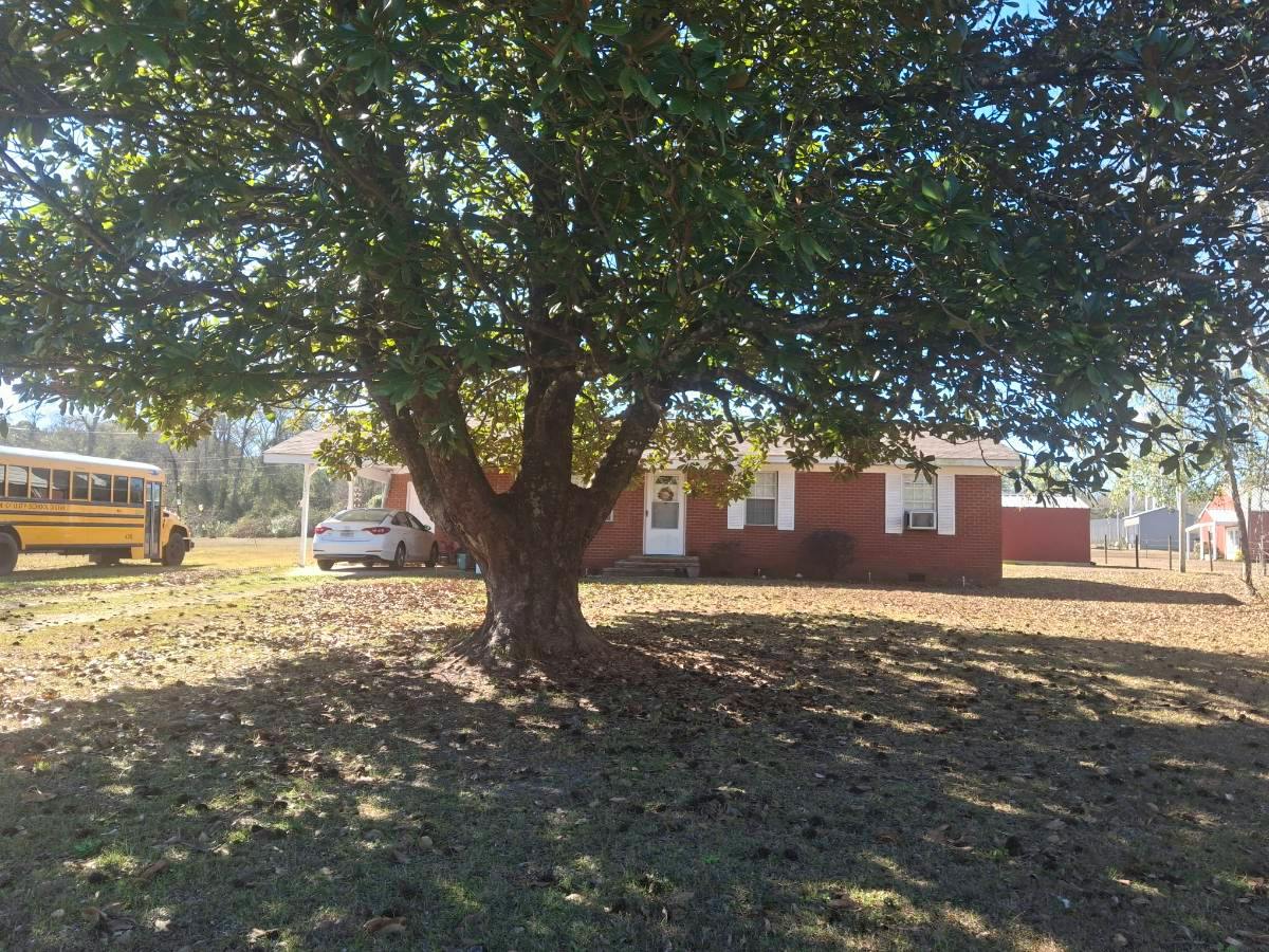 Sunflower Rd, Perkinston, MS 39573