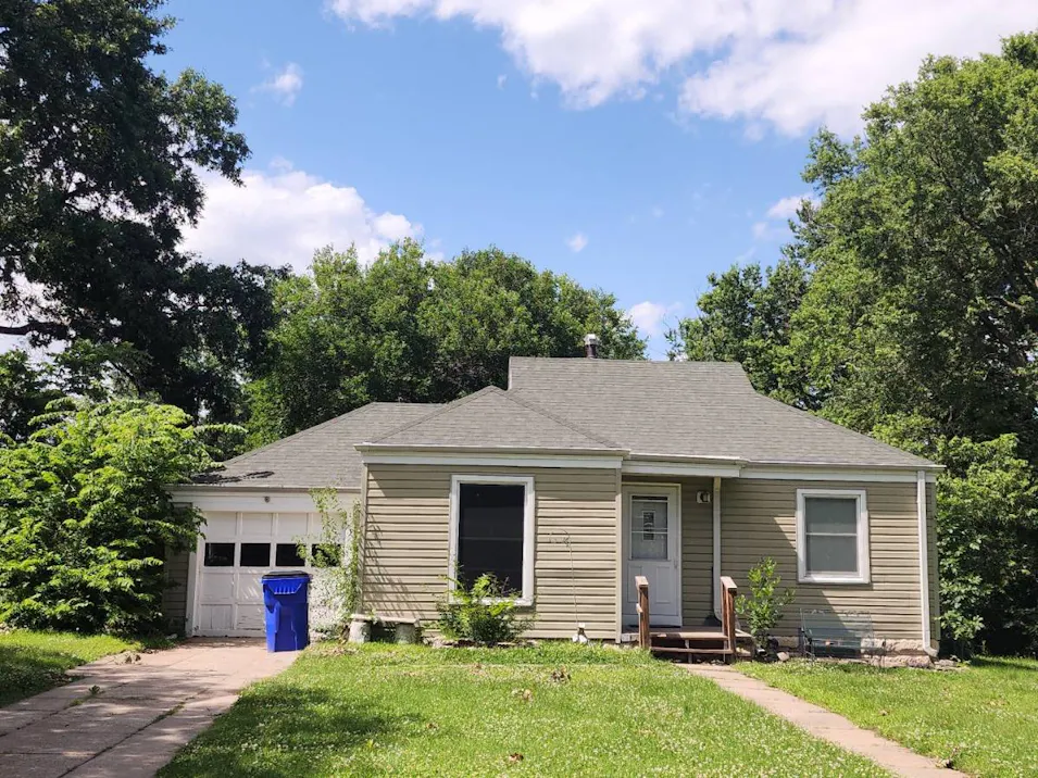 624 W Chestnut St Junction City, KS 66441, Geary County