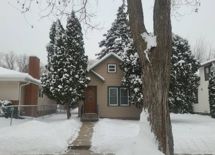 3939 Queen Ave N Minneapolis, MN 55412, Hennepin County