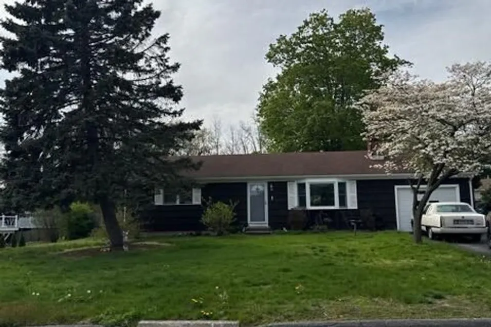 19 Anna Street Shelton, CT 06484, Fairfield County