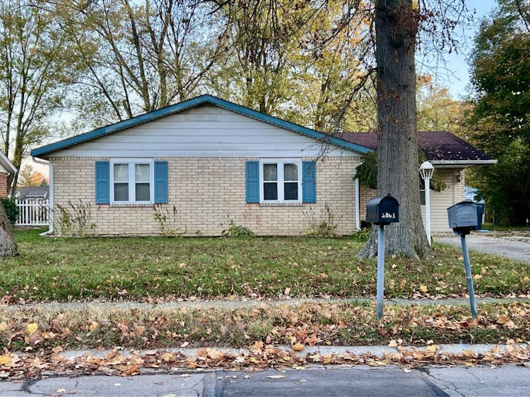 3001 E Imperial Ln Muncie, IN 47302-7507, Delaware County
