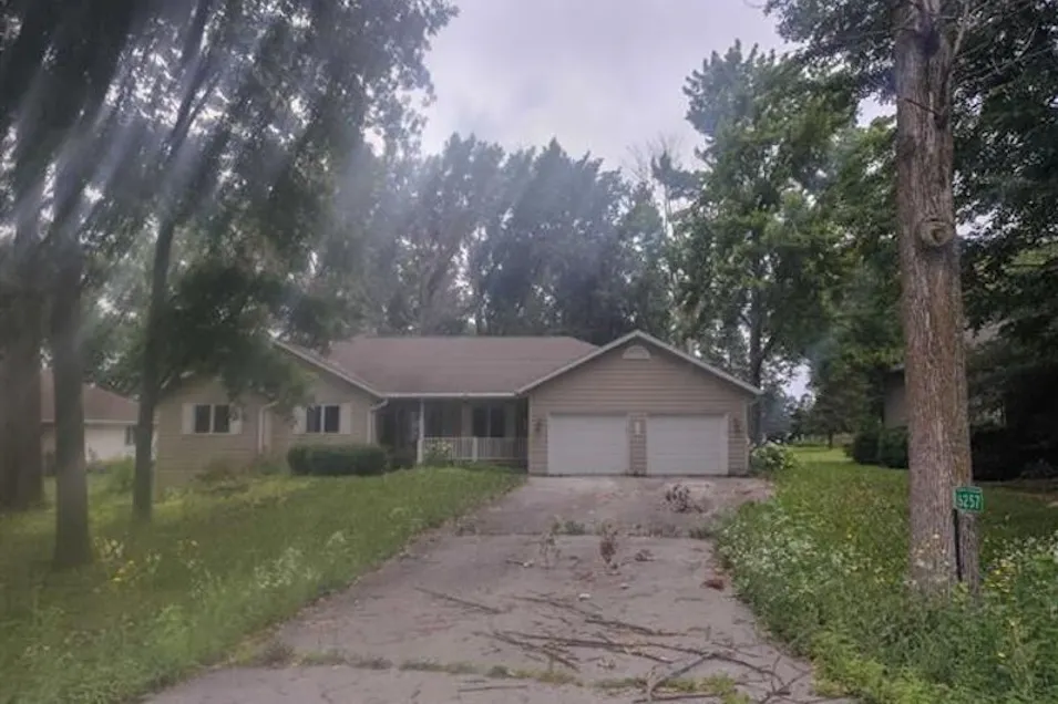 6257 Tielens Rd Luxemburg, WI 54217, Brown County