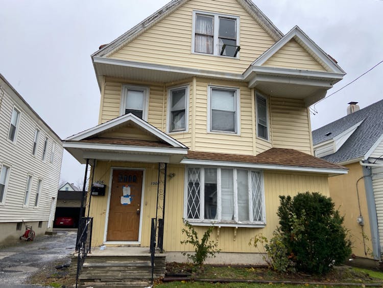 1004-1006 Mason Street Utica, NY 13501, Oneida County
