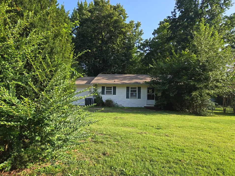 226 Roosevelt Ave Florence, AL 35630, Lauderdale County