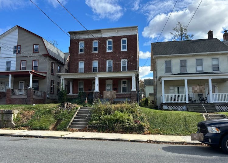 316 W Broadway Red Lion, PA 17356, York County