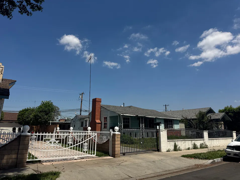 121 E 68th Way Long Beach, CA 90805, Los Angeles County