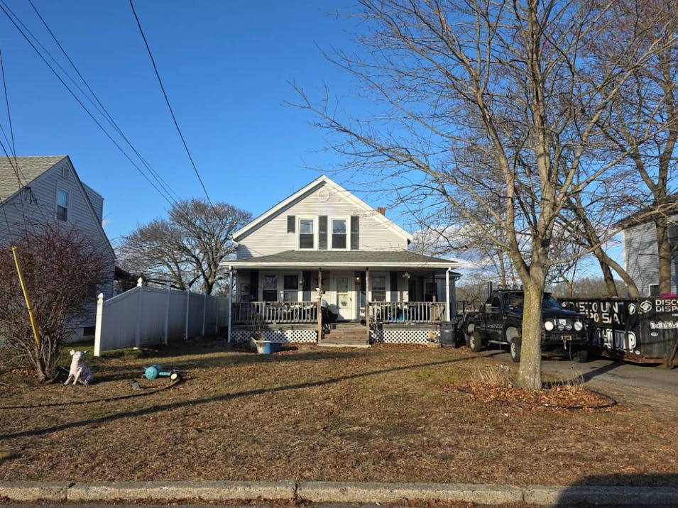 30 Eddington St Pawtucket, RI 02861, Providence County