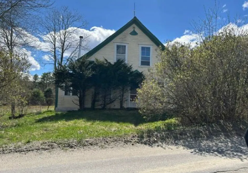 1129 Streeter Pond Rd Sugar Hill, NH 03586, Grafton County
