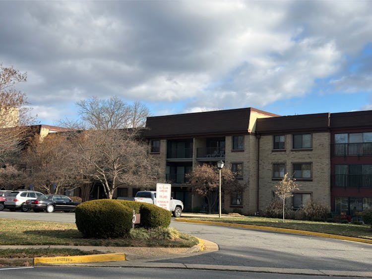 10300 Bushman Drive, #310 Oakton, VA 22124, Fairfax County