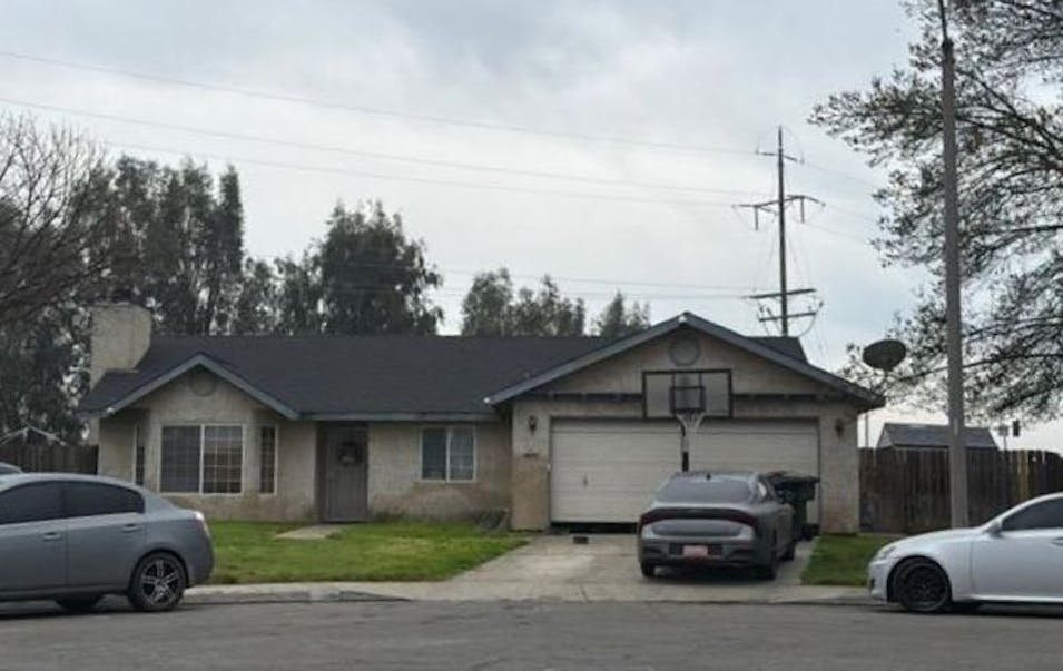 1941 Shaver Place Hanford, CA 93230, Kings County