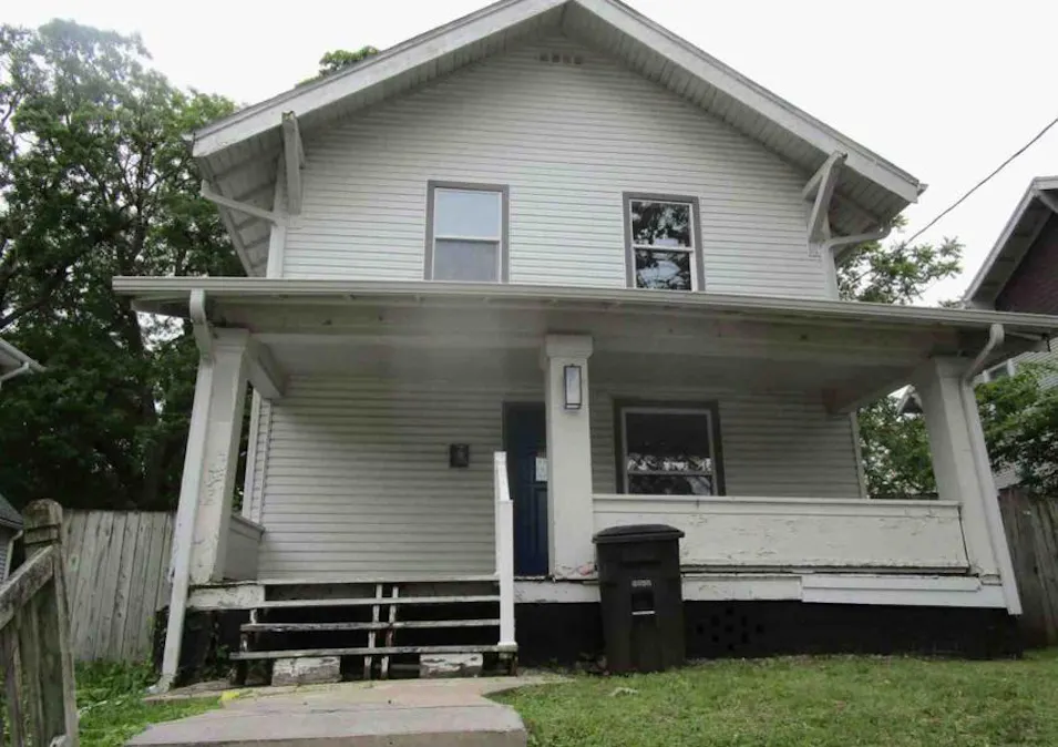 1507 32nd St Des Moines, IA 50311, Polk County
