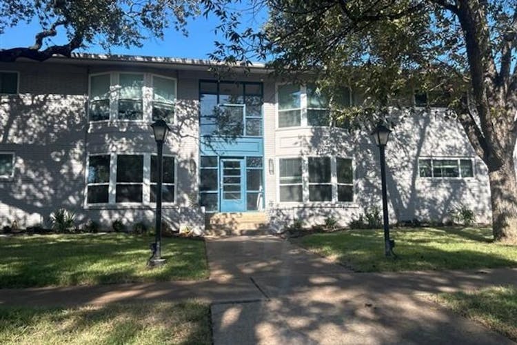 1210 Windsor Road 216 Austin, TX 78703, Travis County