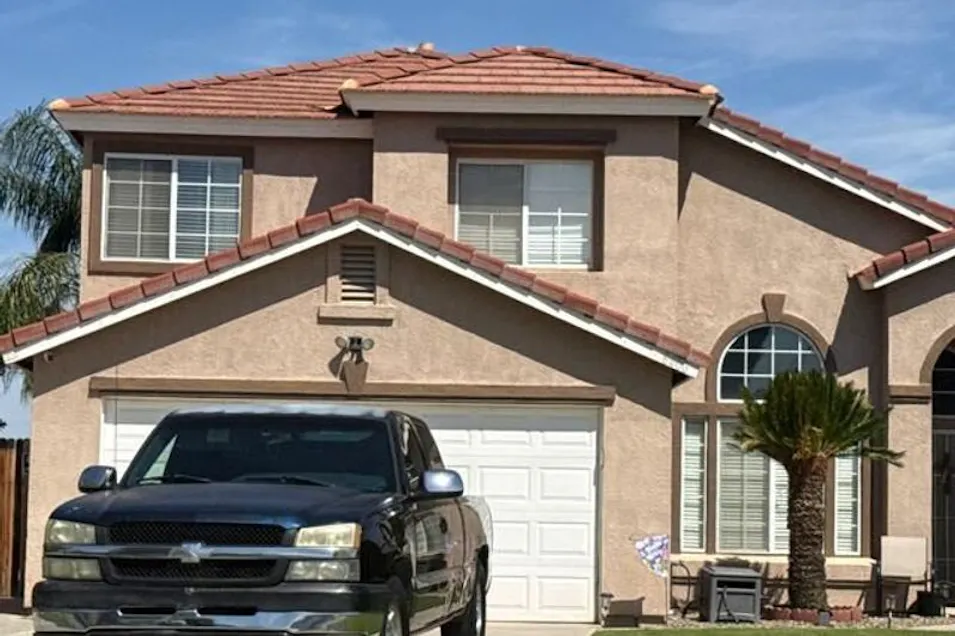 8400 Winlock St Bakersfield, CA 93312, Kern County