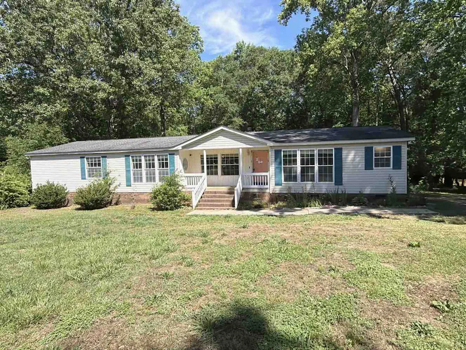 141 Old Hearth Rd Clover, SC 29710, York County