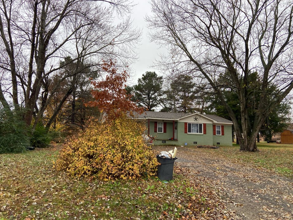 41 Halliburton St Gates, TN 38037, Lauderdale County