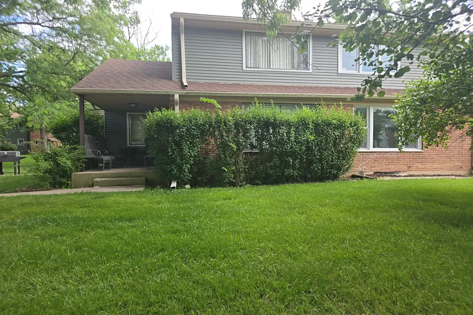 299 Dogwood St. Park Forest, IL 60466, Cook County