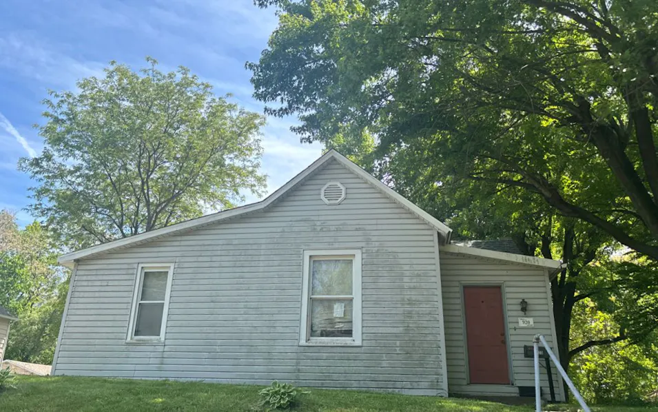 920 Cleveland Danville, IL 61832, Vermilion County