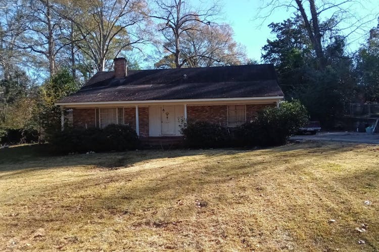 3117 North 6th Ave Laurel, MS 39440, Jones County