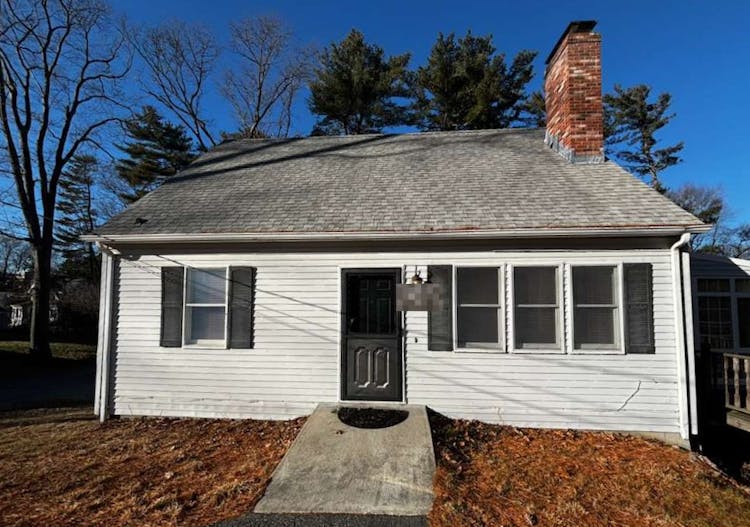 36 Woodland Road Wayland, MA 01778, Middlesex County