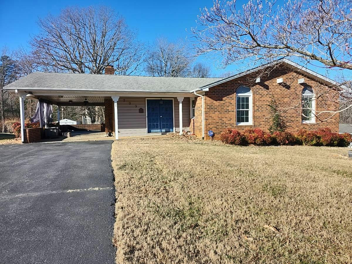 Hamilton Rd, Bassett, VA 24055