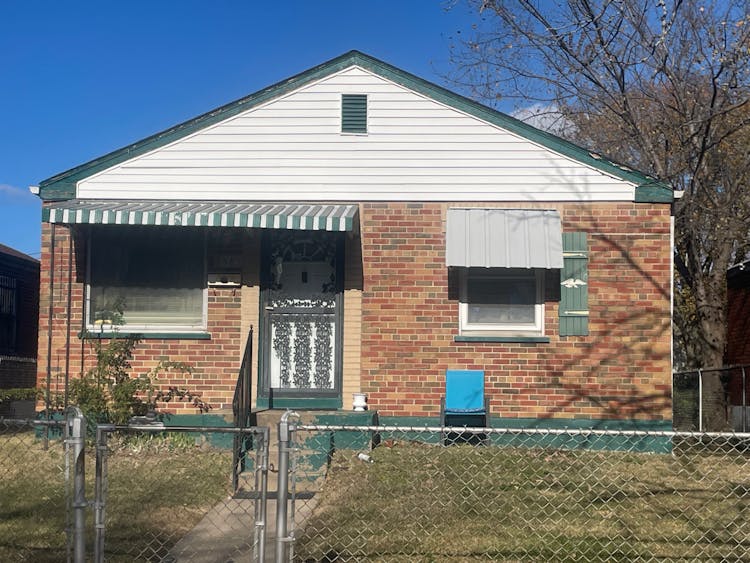 5881 Kennerly Ave Saint Louis, MO 63112, Saint Louis City County