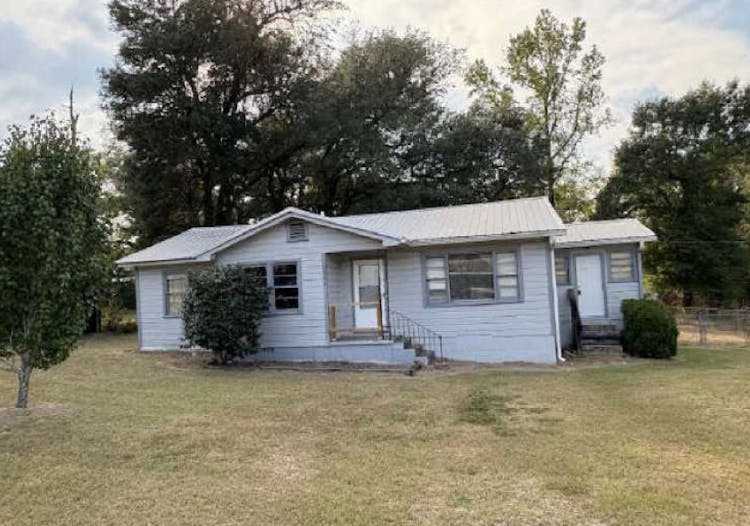 2839 Miltonia Avenue Marianna, FL 32448, Jackson County