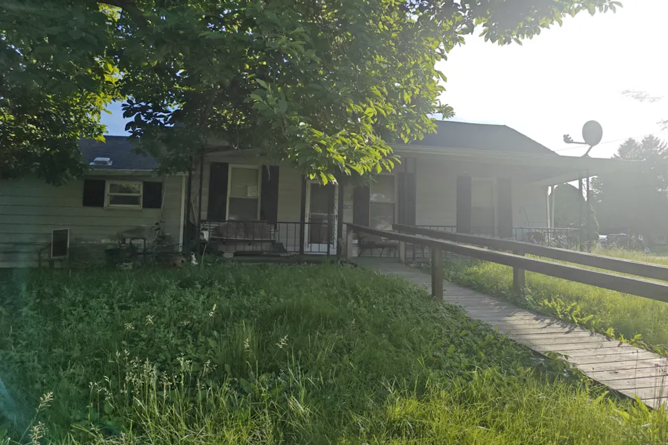 400 Old Byesville Rd Cambridge, OH 43725, Guernsey County