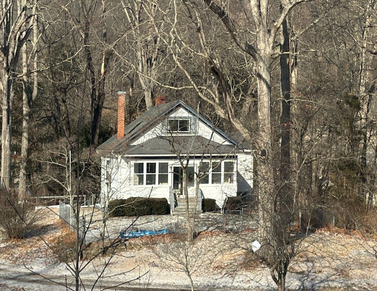 46 Carloover Lane Hot Springs, VA 24445, Bath County