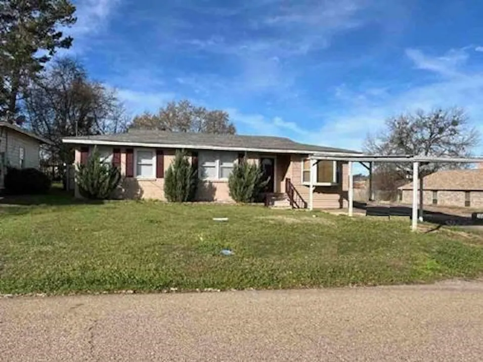 506 Short St Daingerfield, TX 75638, Morris County